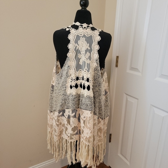 Ryu Anthropologie Mixed Media Boho Crochet Long Vest Size M/L - Picture 2 of 6